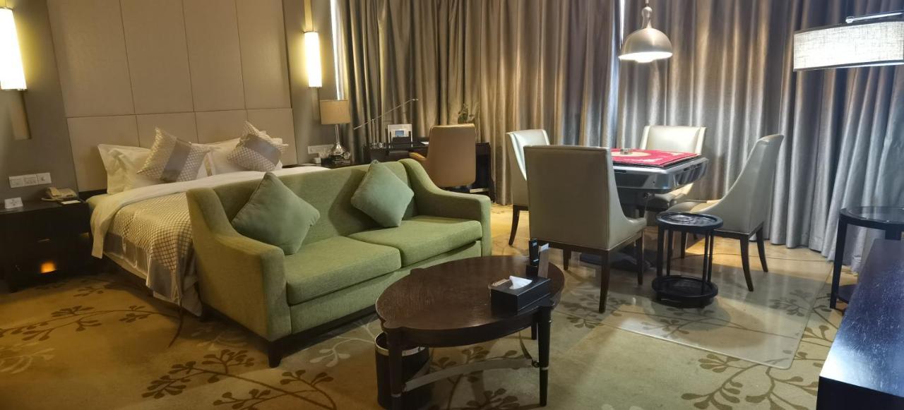 Ondine International Hotel Zhenjiang  Buitenkant foto