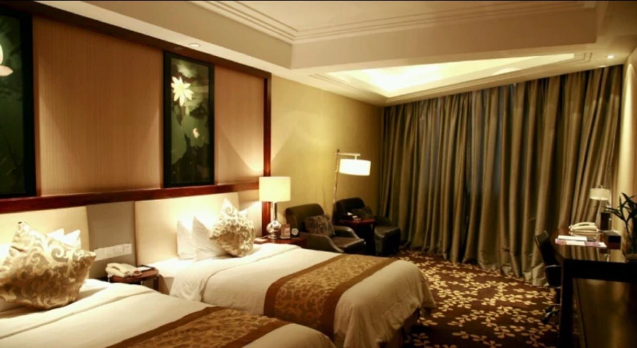 Ondine International Hotel Zhenjiang  Buitenkant foto